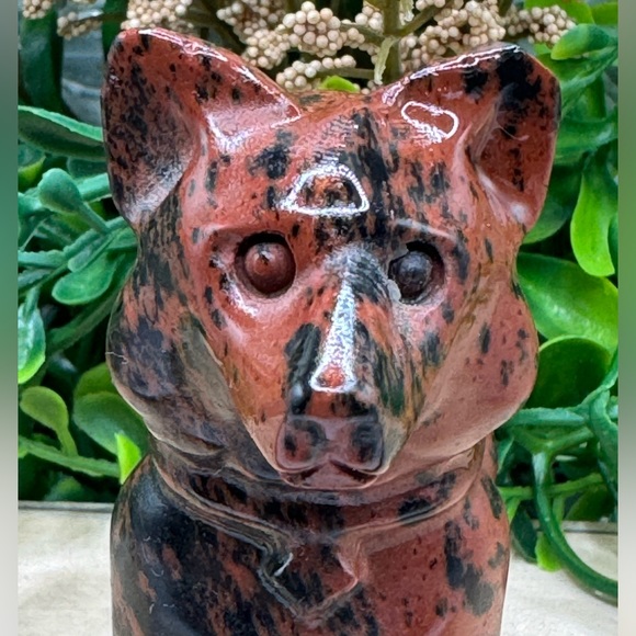 Mahogany Obsidian Crystal Dog Carving - Picture 2 of 10